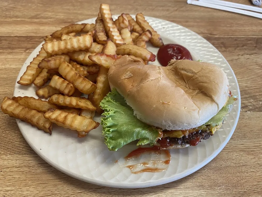Cheeseburger and Fries